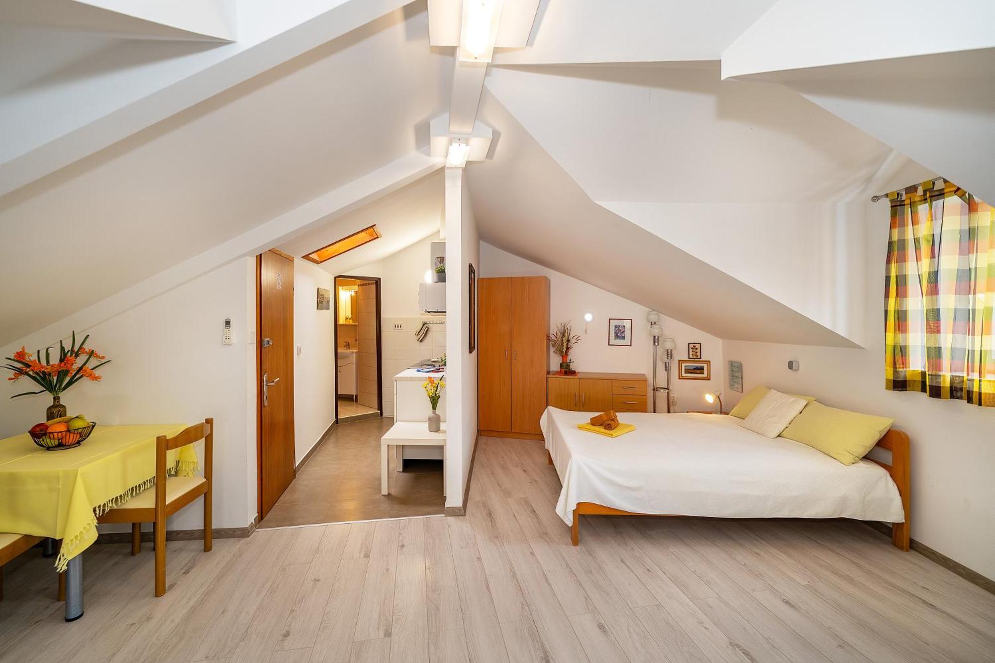 Apartments Ivo With Sea View Baška Dış mekan fotoğraf