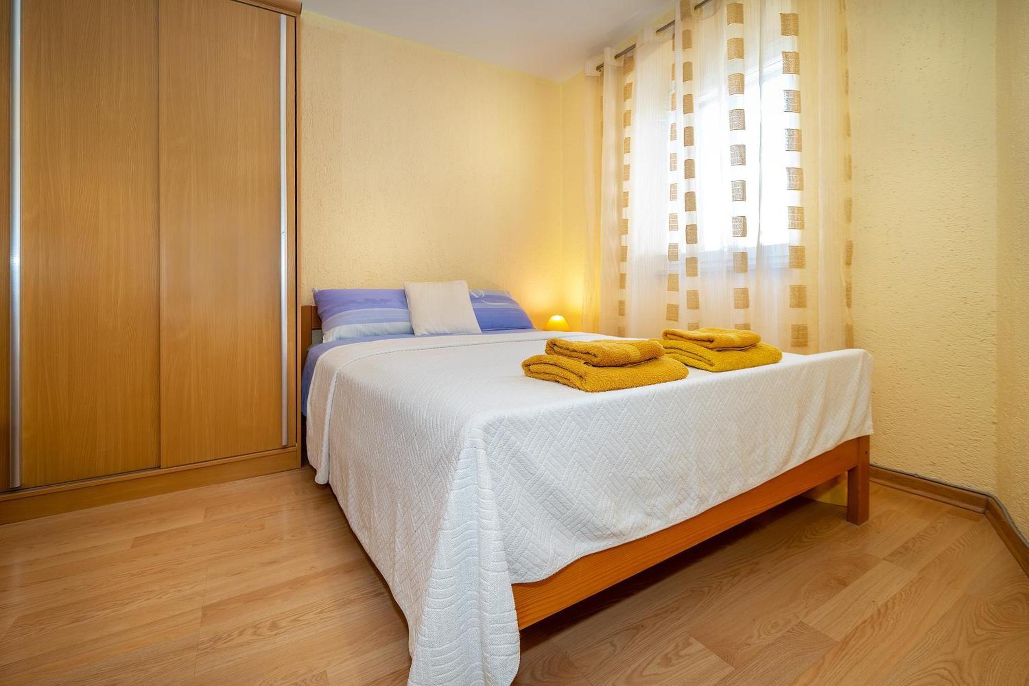 Apartments Ivo With Sea View Baška Dış mekan fotoğraf