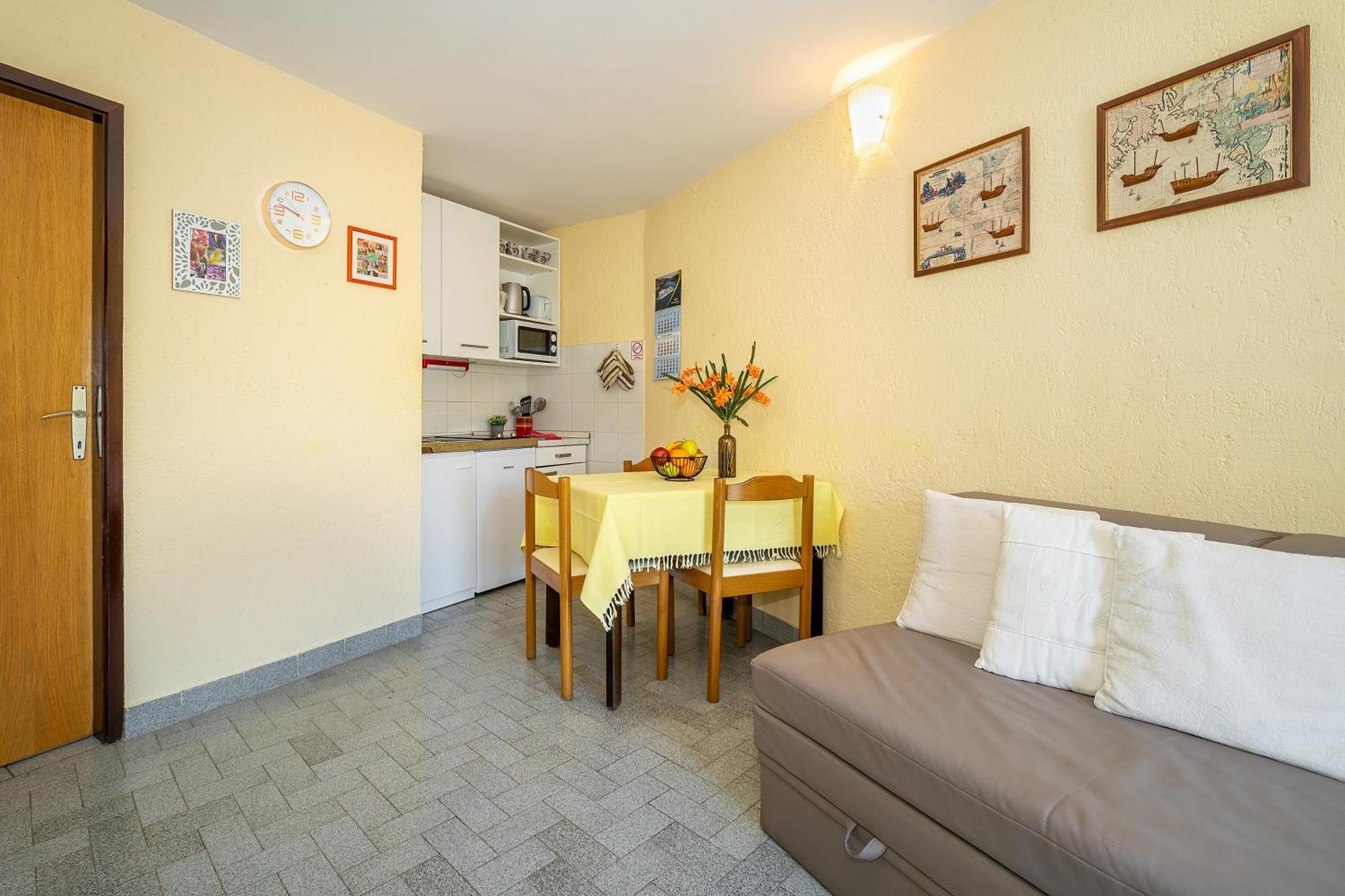 Apartments Ivo With Sea View Baška Dış mekan fotoğraf