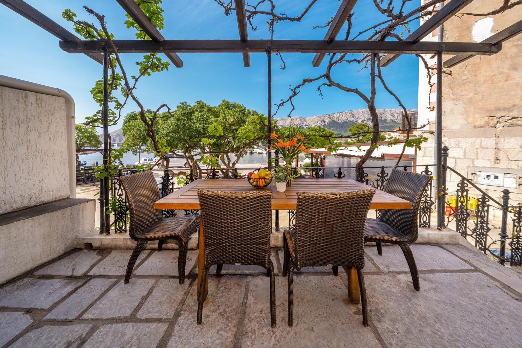 Apartments Ivo With Sea View Baška Dış mekan fotoğraf