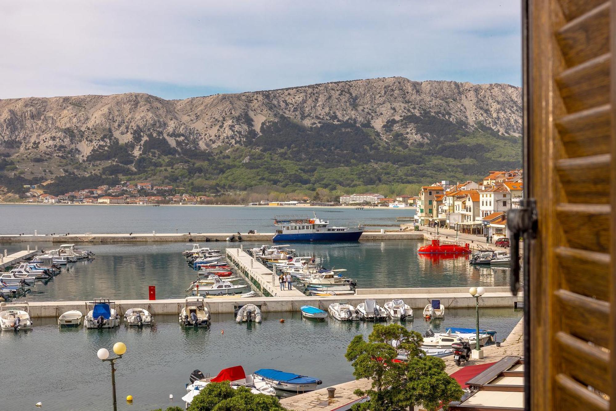 Apartments Ivo With Sea View Baška Dış mekan fotoğraf