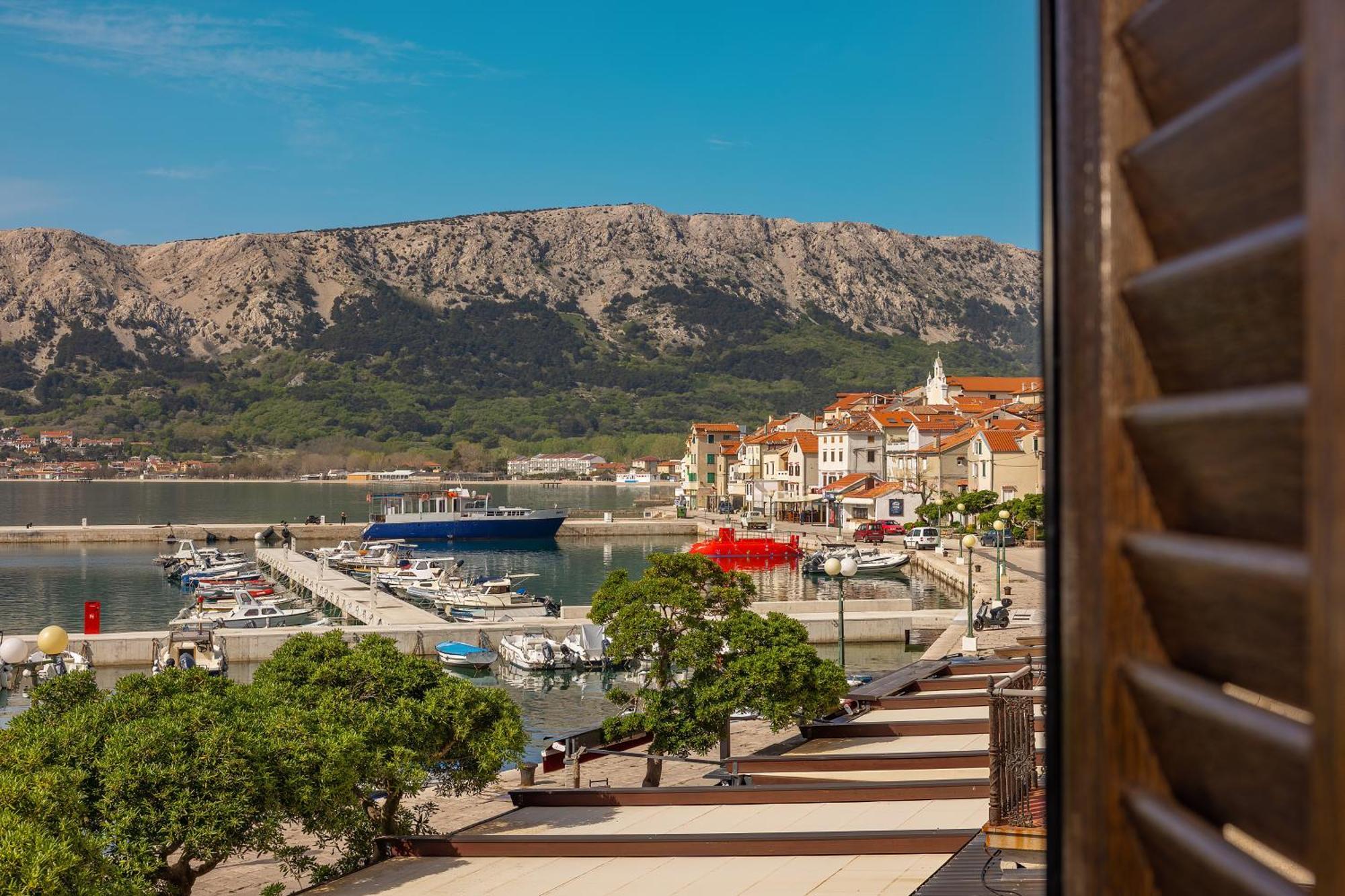 Apartments Ivo With Sea View Baška Dış mekan fotoğraf