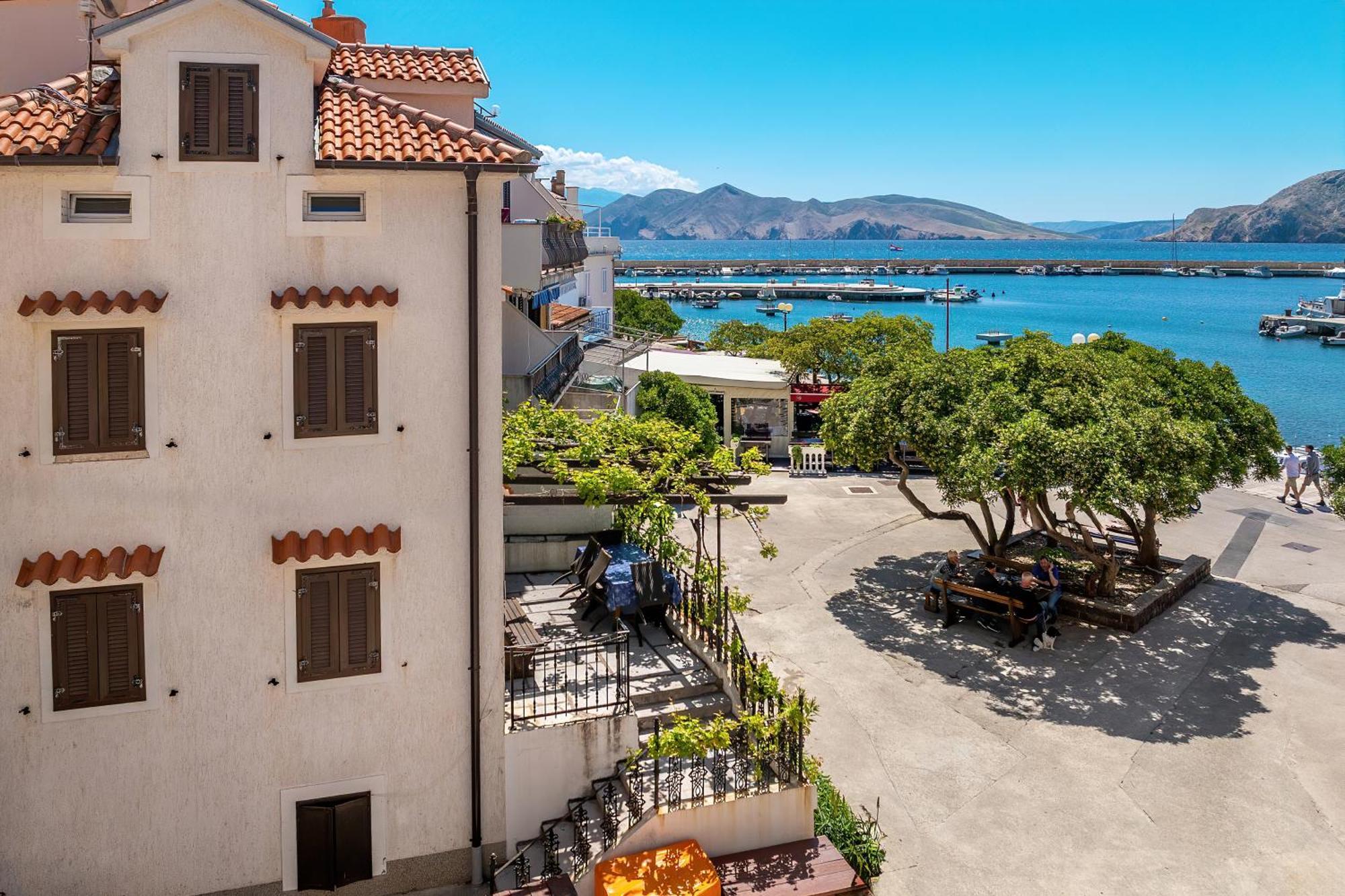 Apartments Ivo With Sea View Baška Dış mekan fotoğraf